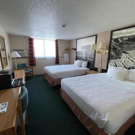 Glendive Lodge ภายนอก รูปภาพ