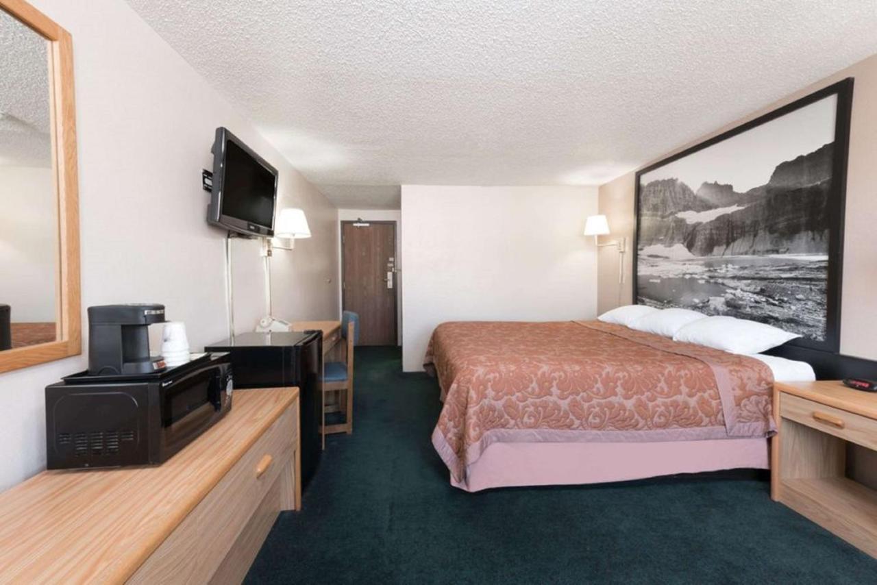 Glendive Lodge ภายนอก รูปภาพ