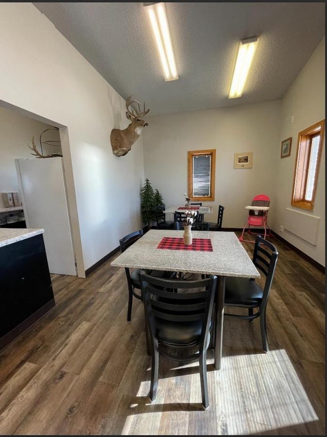 Glendive Lodge ภายนอก รูปภาพ